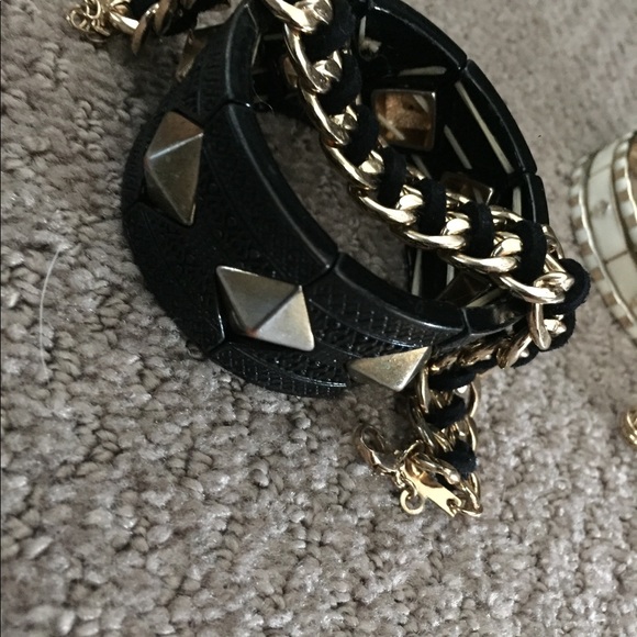 Jewelry sets! - Picture 7 of 8